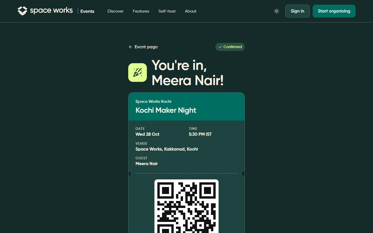 Mobile ticket with QR code, dark theme